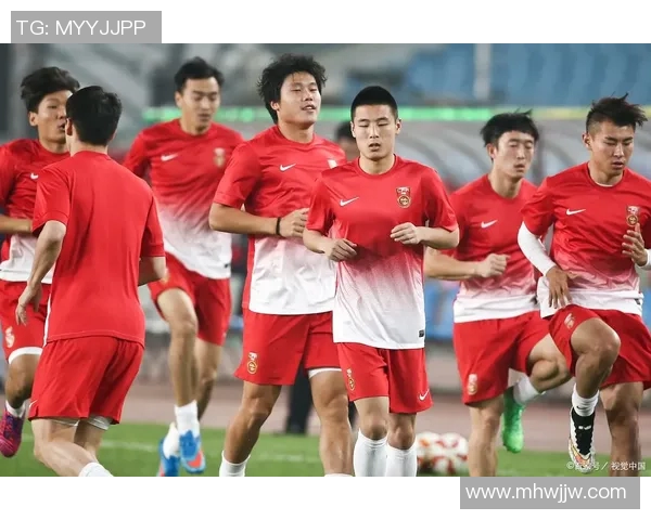 中国足球明星球员及其代表性成就解析与精彩瞬间展示 中国足球明星球员及其代表性成就解析与精彩瞬间展示